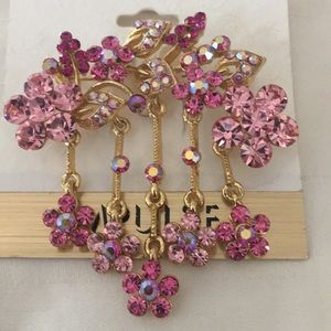 NWT Pink/Magenta Floral Pin/Dangling Flowers.